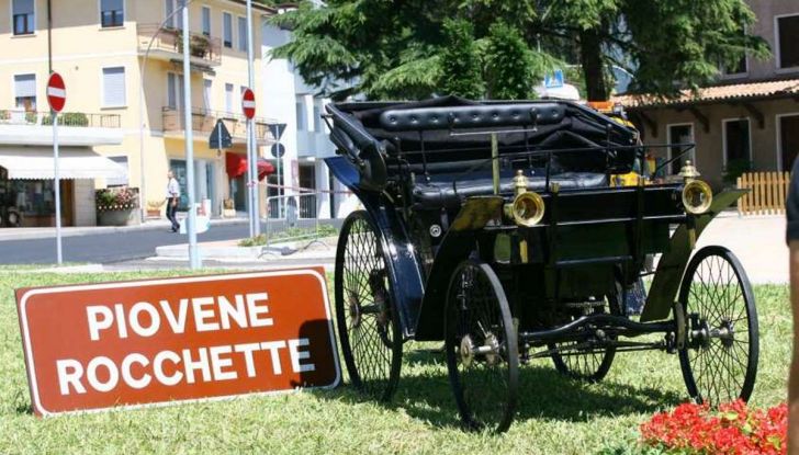 La prima auto in Italia, la Peugeot Tipo 3 telaio 25, rimessa in moto a Vicenza - Foto 5 di 7