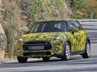 Nuova MINI Cooper 2018: like a Gentleman in a Go-Kart