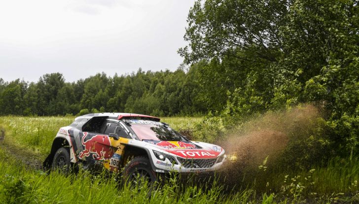 La Peugeot 3008DKR monopolizza il primo podio al Silk Way Rally - Foto 5 di 5