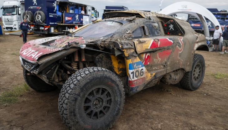 La Peugeot 3008DKR Maxi vince per la terza volta su 4 tappe al Silk Way Rally - Foto 3 di 5