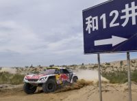 Ancora una doppietta Peugeot al Silk Way Rally