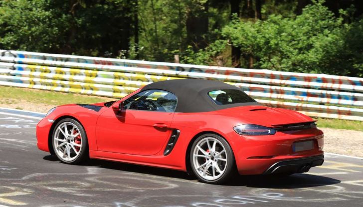 Porsche 718 Boxster GTS 2018, primi dettagli - Foto 3 di 19