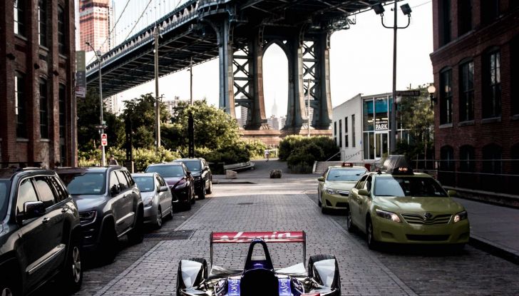 Alex Lynn debutto a tutta velocità con DSV-02 - Foto 5 di 5