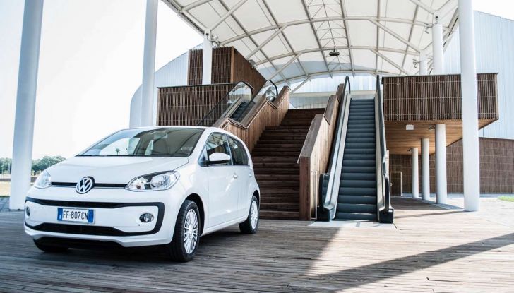 Volkswagen eco up! provata su strada la più ecologica citycar a metano - Foto 24 di 49