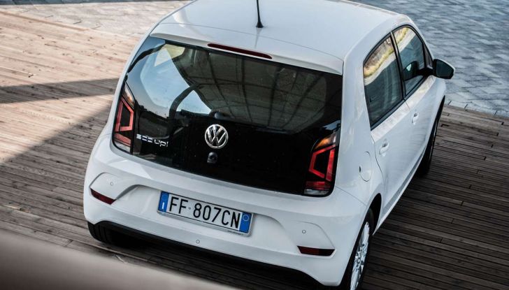 Volkswagen eco up! provata su strada la più ecologica citycar a metano - Foto 10 di 49
