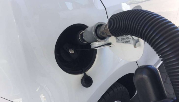 Volkswagen eco up! provata su strada la più ecologica citycar a metano - Foto 49 di 49