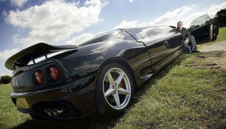 Ferrari-limousine: Potenza e comfort, ma sono guai per il proprietario  - Foto 2 di 8