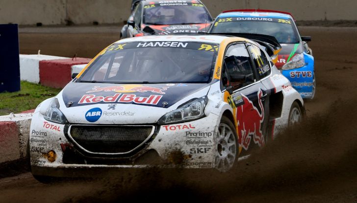 Le Peugeot 208 WRX nel tempio del Rallycross a Lohéac - Foto 4 di 4