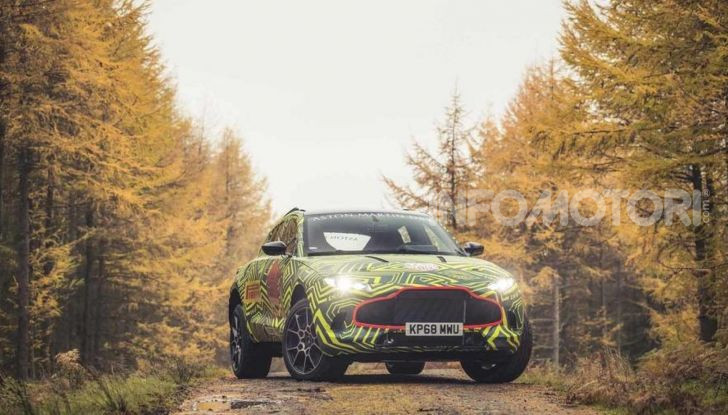 Aston Martin DBX, debutta il SUV di lusso inglese - Foto 7 di 18
