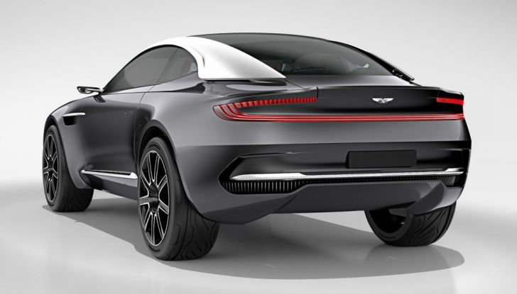 Aston Martin DBX, debutta il SUV di lusso inglese - Foto 18 di 18