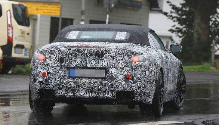 BMW M8 Cabrio dettagli tecnici e prime immagini - Foto 11 di 16