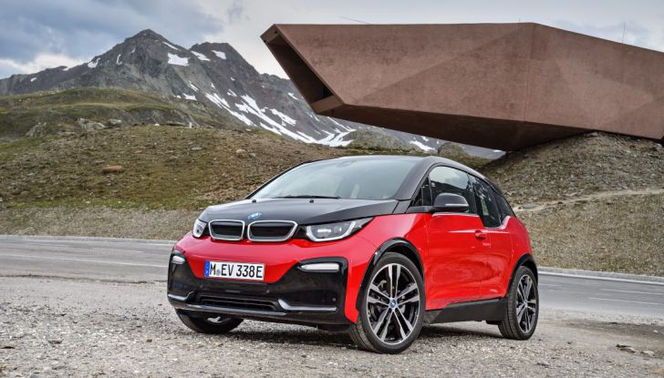 Nuova BMW i3 e i3s: l’elettrica diventa più aggressiva e tecnologica - Foto 4 di 20