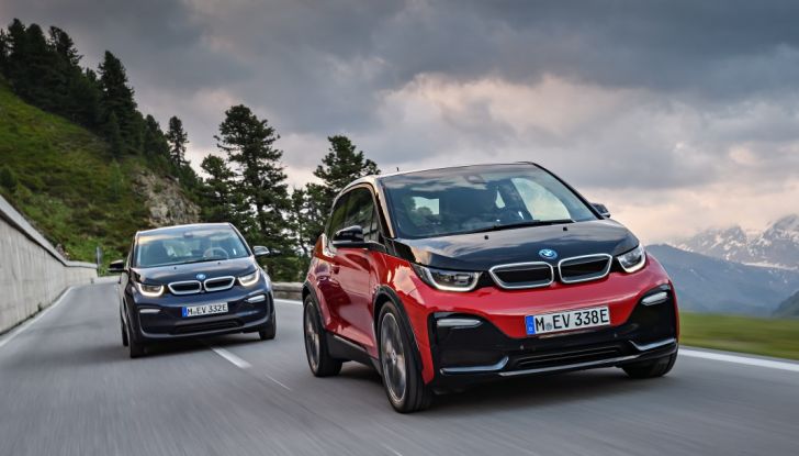 Nuova BMW i3 e i3s: l’elettrica diventa più aggressiva e tecnologica - Foto 2 di 20