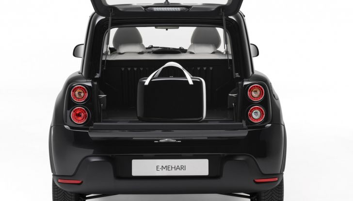 Citroën E-Mehari veste Courrèges per una serie limitata super cool - Foto 5 di 6