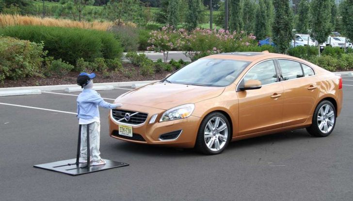 Come funziona la protezione predittiva dei pedoni - Foto 4 di 6