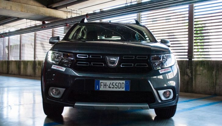 Dacia Sandero Stepway 0.9 TCe 90 CV Brave, prova su strada della versione GPL - Foto 10 di 29