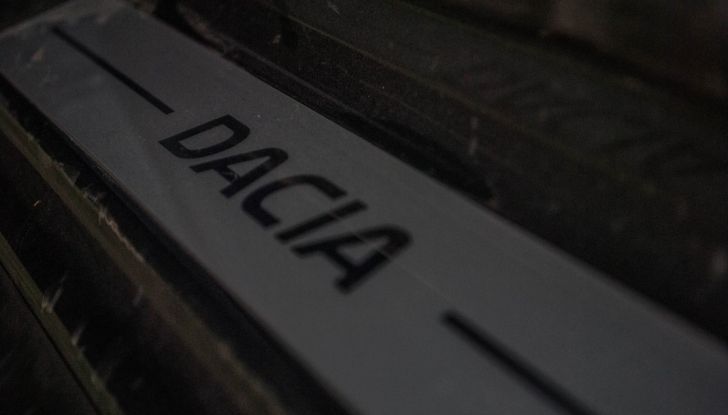 Dacia Sandero Stepway 0.9 TCe 90 CV Brave, prova su strada della versione GPL - Foto 17 di 29