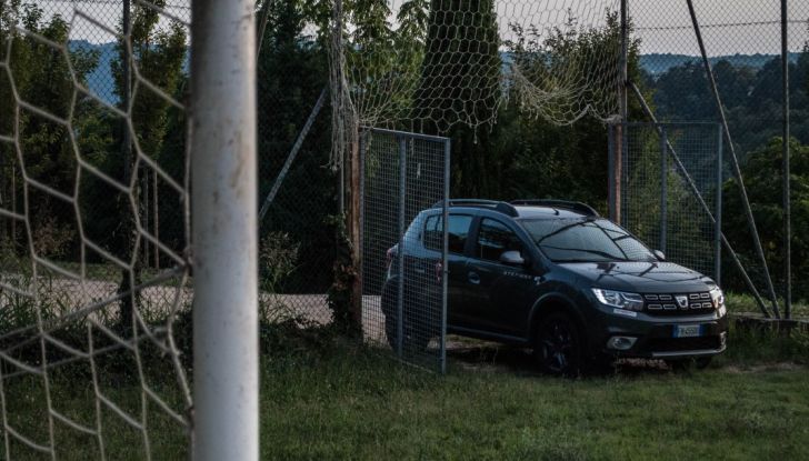 Dacia Sandero Stepway 0.9 TCe 90 CV Brave, prova su strada della versione GPL - Foto 5 di 29