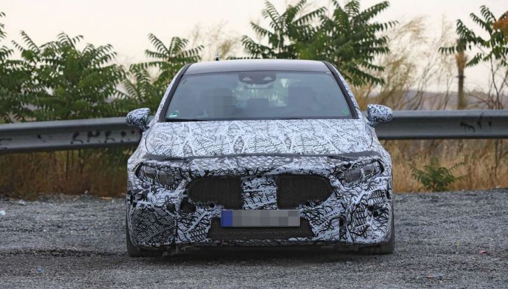 Mercedes-AMG A45 2018, nuovi test della compatta sportiva - Foto 21 di 31
