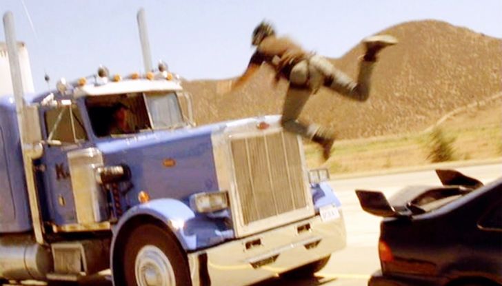 Olanda, Furto da 500.000€ in iPhone da un TIR in corsa - Foto 10 di 11