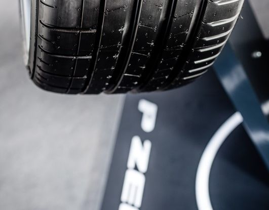 Pirelli P Zero, sportivo da trent’anni: dalla Delta S4 alla Formula 1 - Foto 11 di 25