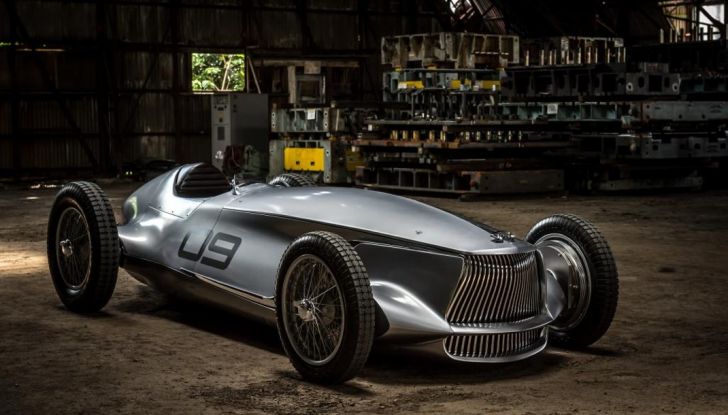Infiniti Prototype 9 a Pebble Beach 2017, ritorno alle corse anni Quaranta - Foto 1 di 8