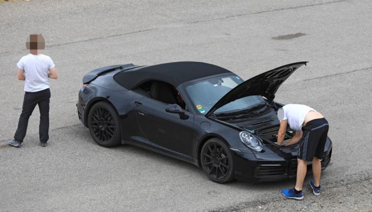 Nuova Porsche 911, nata al Nurburgring - Foto 5 di 14