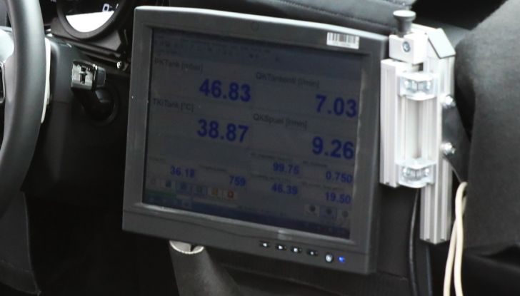 Nuova Porsche 911, nata al Nurburgring - Foto 9 di 14