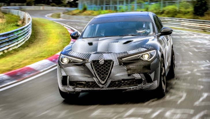 Alfa Romeo Stelvio Quadrifoglio, il SUV più veloce al mondo sul Nurburgring [Video] - Foto 4 di 14