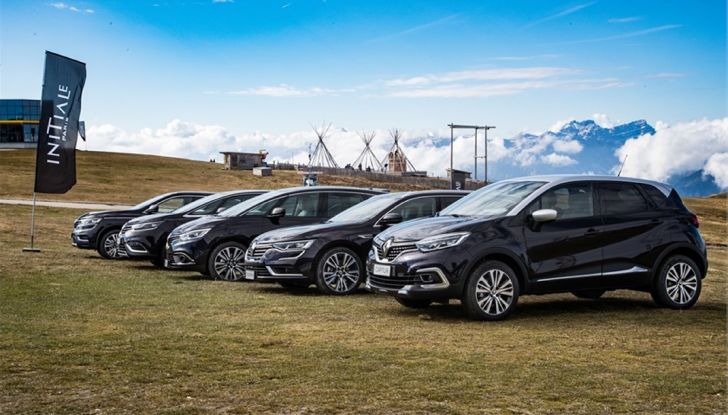 Renault Initiale Paris, la Losanga dallo stile ricercato e chic - Foto 1 di 16