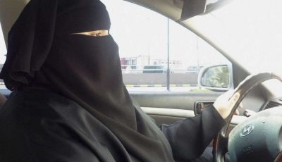 Arabia Saudita, da oggi le donne possono guidare per la fine del divieto