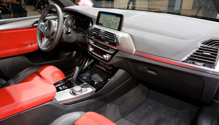 Nuova BMW X3 2017: nuovi motori e linee più decise - Foto 19 di 22