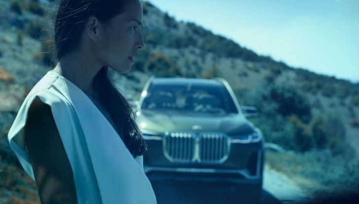 BMW X7 iPerformance, il SUV 7 posti a passo lungo - Foto 2 di 15