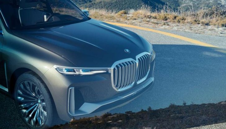 BMW X7 iPerformance, il SUV 7 posti a passo lungo - Foto 15 di 15
