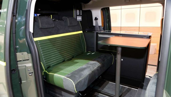 Citroen SpaceTourer Rip Curl Concept - Foto 8 di 11