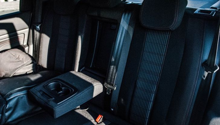 Peugeot 308 SW GT Line 2017: Prova, caratteristiche e prezzi del BlueHDI da 120CV - Foto 18 di 32