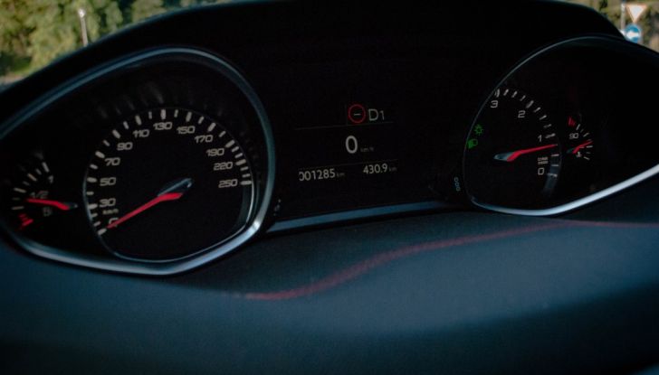 Peugeot 308 SW GT Line 2017: Prova, caratteristiche e prezzi del BlueHDI da 120CV - Foto 23 di 32