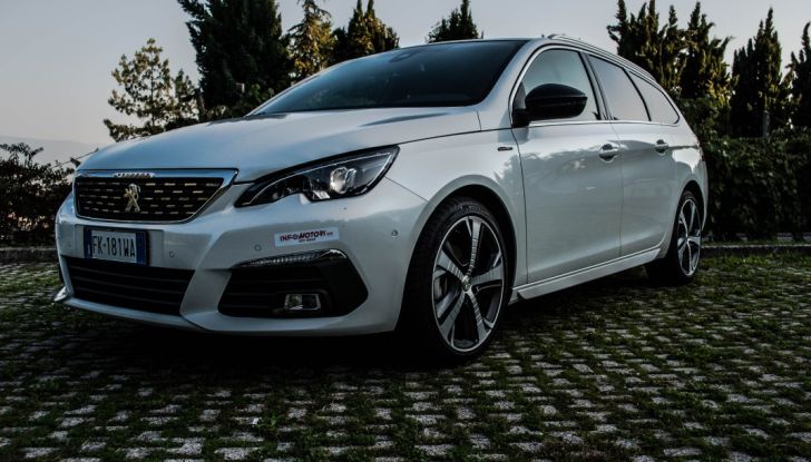 Peugeot 308 SW GT Line 2017: Prova, caratteristiche e prezzi del BlueHDI da 120CV - Foto 11 di 32