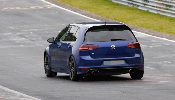 Volkswagen Golf R420 2018, un 5 cilindri sportivo per la regina di Wolfsburg - Foto 5 di 10