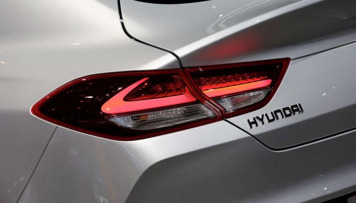 Hyundai i30 Fastback, la nuova coupè a 5 porte - Foto 8 di 13