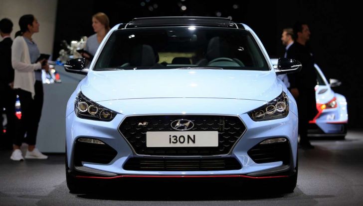 Hyundai i30 N, compatta sportiva da 275 cavalli - Foto 16 di 17