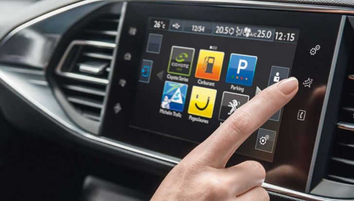 I sistemi di connettività by Peugeot - Foto 3 di 11