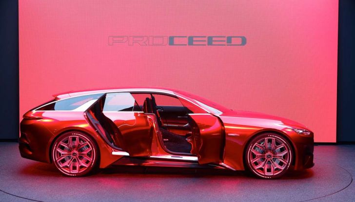 Kia Proceed Reborn Concept - Foto 4 di 26