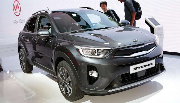 Kia Stonic, dettagli del SUV compatto coreano - Foto 16 di 19