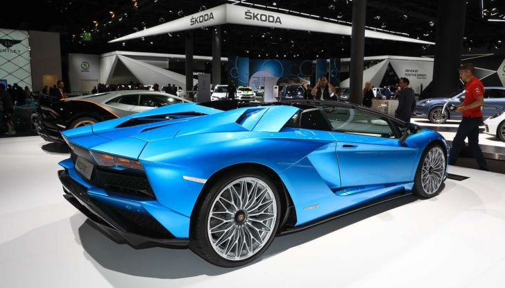 Lamborghini Aventador S Roadster - Foto 20 di 26