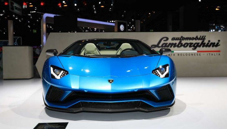 Lamborghini Aventador S Roadster - Foto 9 di 26