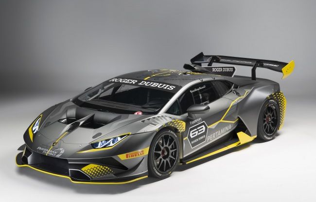Lamborghini Huracán Super Trofeo EVO debutta con livrea Roger Dubuis - Foto 1 di 10
