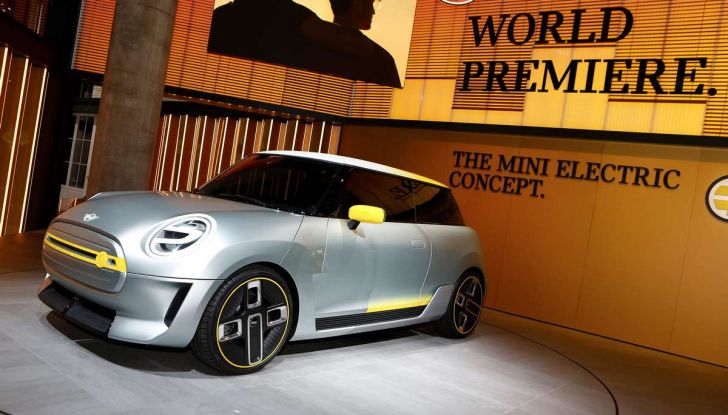 MINI Electric Concept per anticipare il 2019 al Salone di Francoforte - Foto 22 di 24