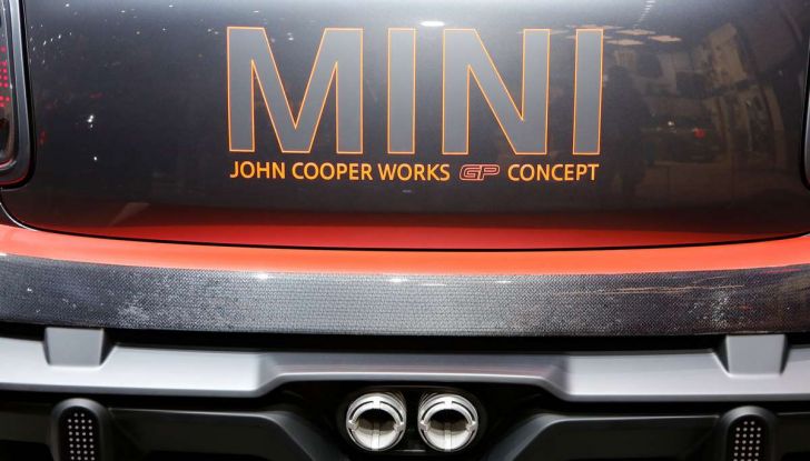 MINI John Cooper Works GP, sportiva da 300 CV - Foto 18 di 20