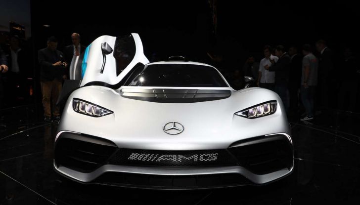 Mercedes-AMG Project ONE - Foto 34 di 35